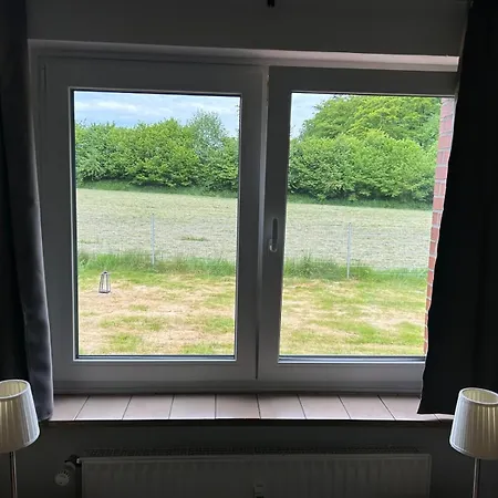 Monteurzimmer - Zwischen Hamburg & Luebeck 아파트 *